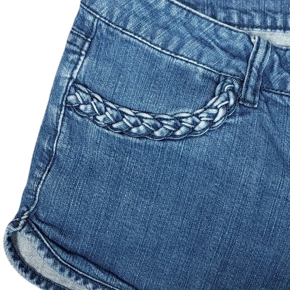 2.1 DENIM SHORT SHORTS WITH BRAIDED DETAIL POCKETS (29) - Picture 4 of 10